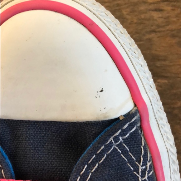 Converse size 4 - Picture 8 of 8
